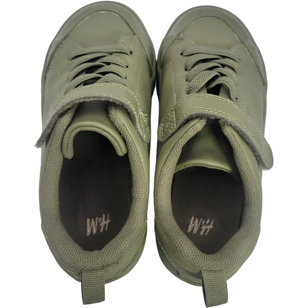 New H&M Boys Elasticized Lacing Green Sneakers Hook & Loop Size 9.5